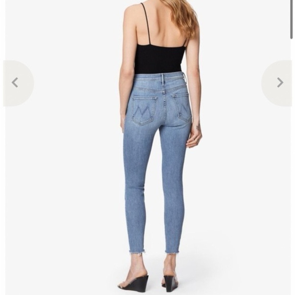 MOTHER The Fly Cut Stunner Ankle Fray Jean - Light Wash Denim - Size 24 - Picture 2 of 13